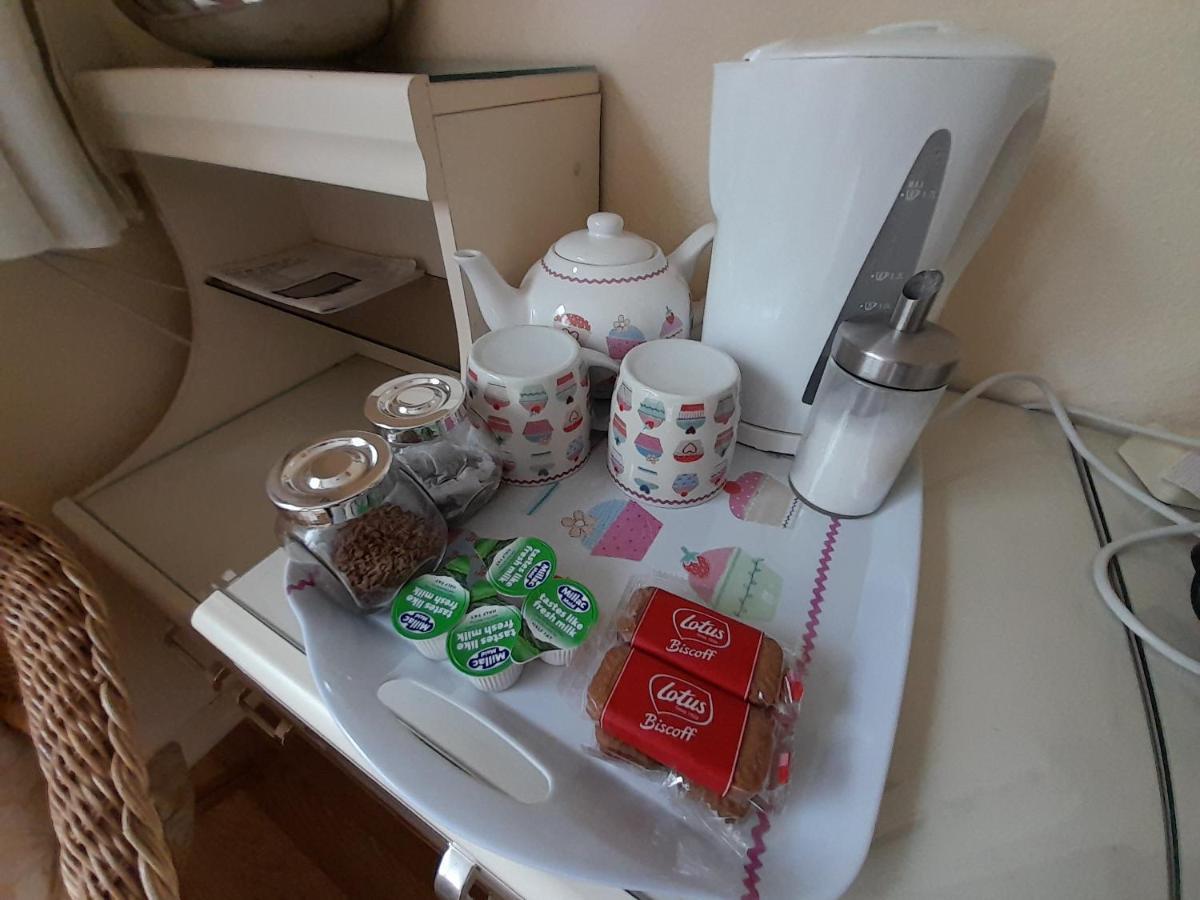 Gayton Bed & Breakfast Hampton in Arden Buitenkant foto